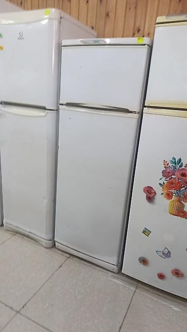 Iki qapılı məişət soyuducuları kolleksiyası - Üst kamera dondurucu