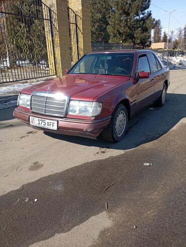 мер ешка: Mercedes-Benz W124: 1992 г., 2.6 л, Автомат, Бензин, Седан