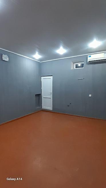 samaxida ev elanlari: İcarəyə verilir. Dərzi, karqo, telefon təmiri, min bir xırdavat və s — 1