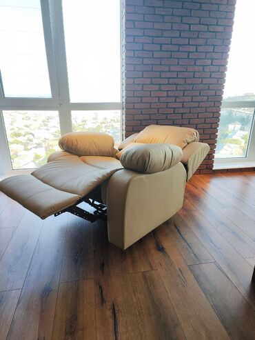 Kreslolar: Yeni, Kreslo-kravat, Kredit var, Şəhərdaxili pulsuz çatdırılma — 7