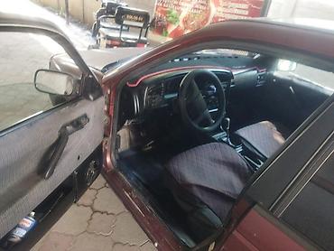 pasat: Volkswagen Passat Variant: 1990 г., Механика, Бензин, Универсал — 8
