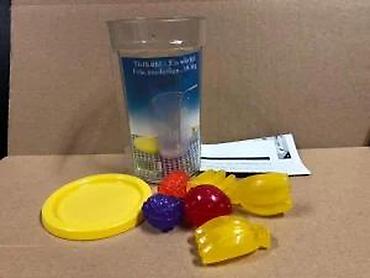 Ostalo posuđe: Plastični višekratni “kockice leda” u obliku voća – set od 18 delova — 7