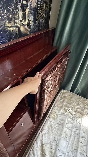 bunk bed: Кровать односпальная с изголовьем-хранилищем - Размер спального места — 1
