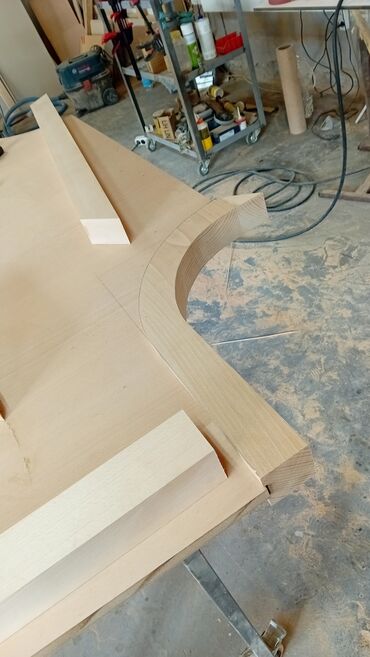 Ostali nameštaj: Nameštaj po meri od punog drveta univera i medijapana farbanog — 17