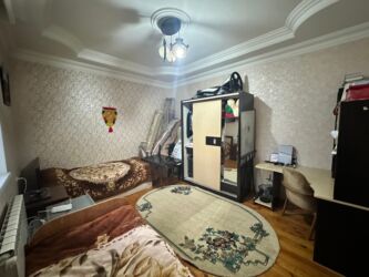 Həyət evləri və villaların satışı: Qaraçuxur qəs. 5 otaqlı, 130 kv. m, Kredit var, Orta təmir — 19