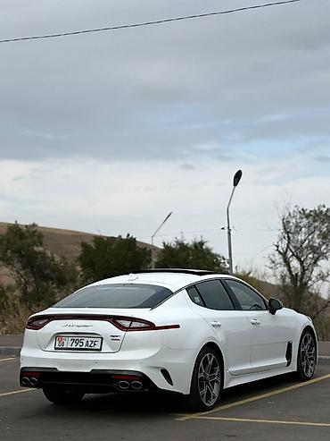 Продажа авто: Kia Stinger: 2018 г., 3.3 л, Автомат, Бензин, Лифтбек — 4