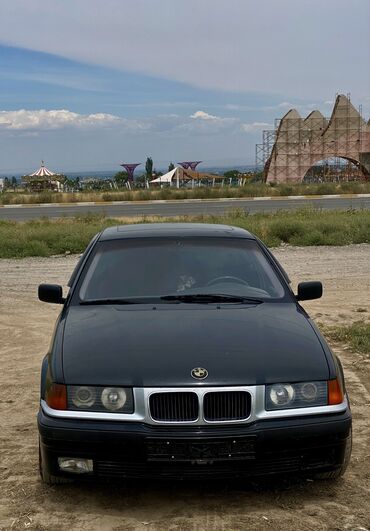 r18 на бмв: BMW 318: 1991 г., 1.8 л, Автомат, Бензин, Седан