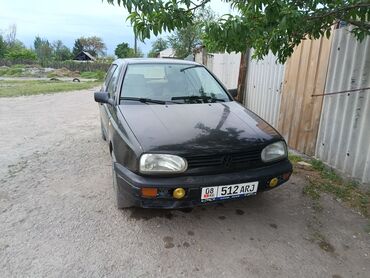 Volkswagen: Volkswagen Golf: 1991 г., 1.8 л, Механика, Газ, Хэтчбэк