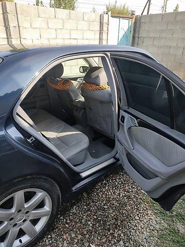 прозрачный стекло: Mercedes-Benz E-Class: 2002 г., 2.8 л, Автомат, Бензин, Седан — 9