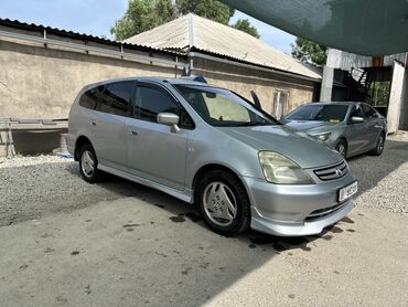 салон авто: Honda Stream: 2003 г., 1.7 л, Автомат, Бензин, Универсал