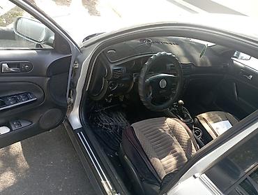 Volkswagen Passat: 2003 г., 2 л, Механика, Бензин, Седан — 5