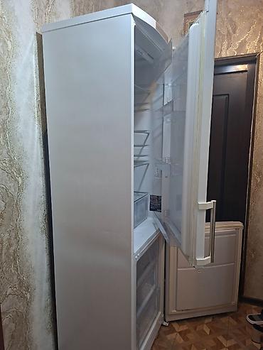 hotpoint: Xarab 2 qapılı Hotpoint Ariston Soyuducu Satılır, rəng - Ağ — 7