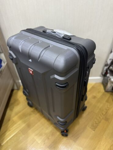 bmw 3 серия 330xi mt: Çox keyfiyyetlidir. 2 ölçudedi. En boyuk ve boyuk. 110-90 man