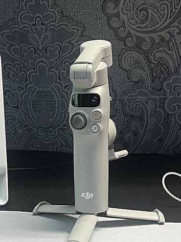 Аксессуары для мобильных телефонов: DJI Osmo Mobile 7 — компактный складной стабилизатор для смартфона - — 1