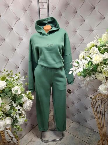 Gornji i donji deo: Jednobojni, bоја - Bordo — 6