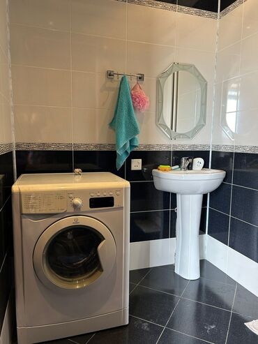 Uzunmüddətli kirayə evlər: Salam mərdəkanda şab bağı restoranin arxasında yola 500 metr məsafədə -da lalafo.az — 9 Uzunmüddətli kirayə evlər: Salam mərdəkanda şab bağı restoranin arxasında yola 500 metr məsafədə — 9