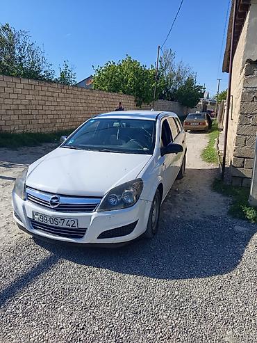 Opel: Opel Astra: 1.3 l | 2009 il Universal — 1