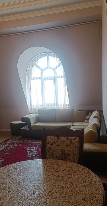 Uzunmüddətli kirayə mənzillər: İcarəyə verilir: Sumqayıt şəhərində geniş və işıqlı studiya tipli — 3