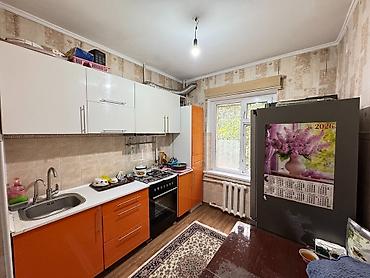 3 бөлмө, 61 м², Аламедин-1 мкр 105-серия, 1 кабат, Косметикалык оңдоо lalafo.kg да 3 бөлмө, 61 м², Аламедин-1 мкр 105-серия, 1 кабат, Косметикалык оңдоо