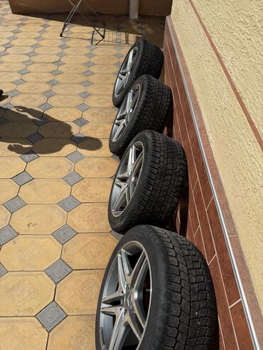 Шины: 245/45/18
55 000 сом — 2
