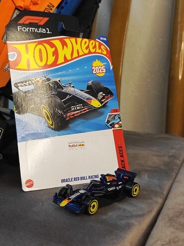 детская игрушка кран: Ideal vezyette Hotwheels f1 redbull