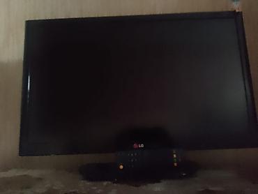 LG LED televizor - Ekran: təxminən 24–27 düym diaqonalla, LED panel -