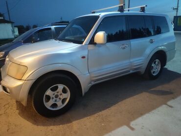 Транспорт: Mitsubishi Pajero: 3.2 л | 2002 г. | Внедорожник