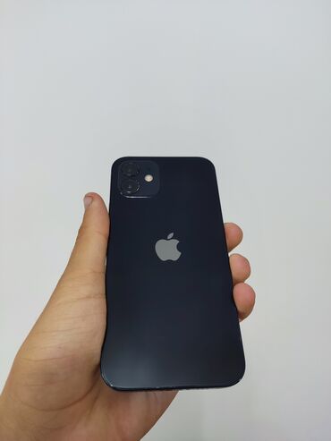 Apple iPhone: IPhone 12, 128 ГБ, Черный, Зарядное устройство, Защитное стекло, Кабель, 79 %