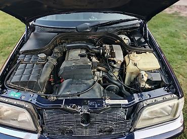 Мотор целиком и ГБЦ: Mercedes-Benz 220, 2.2 л, Бензин, 1995 г., Б/у — 2
