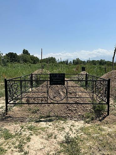 Ритуальные услуги: Изготовление крестов, Облицовка надгробий, Изготовление табличек | Дерево, Габбро, Мрамор | Оформление — 23