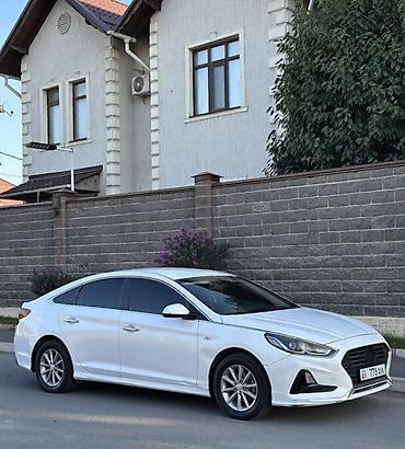 Hyundai Sonata: 2018 г., 2 л, Автомат, Газ, Седан