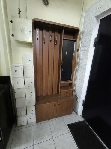 iwlenmiw qapilar: İşlənmiş, 1 qapı Dəhliz dolabı, Rusiya