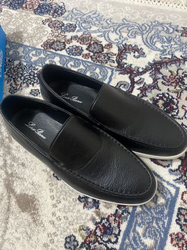 обувь из америки: Туфли мужские новые покупали мужу в подарок маленький размер