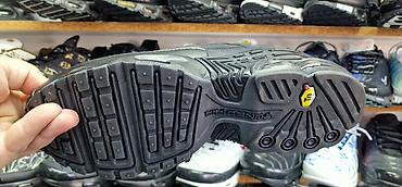 Patike: Nike Air Max Plus (Tuned Air) patike – muški model. Original u kutiji — 11
