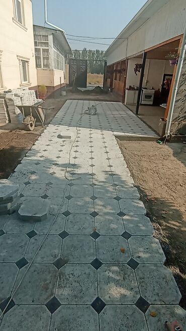 Другой вид брусчатки: Другой вид брусчатки — 7