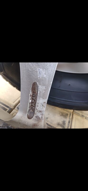 Disk təkərlər: Disk və təkərlər satılır. R16 7j et49. Disklərdə çat svarka vəya əyri — 6