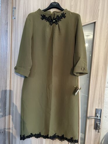 Gündəlik donlar: Qadın paltarları – müxtəlif modellər - Model 1: Qızılı parıltılı — 4