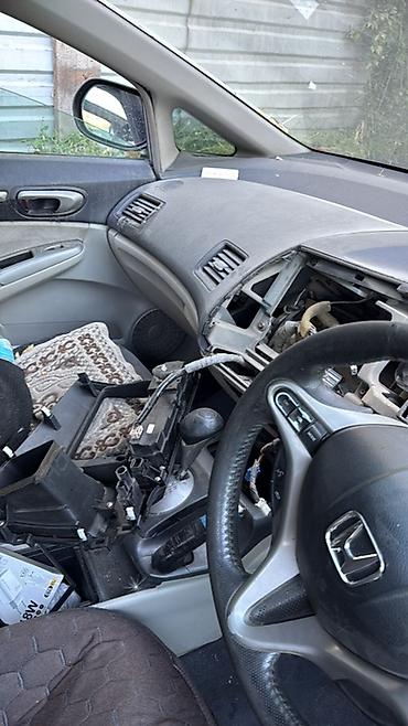 Запчасти салона для Honda (руль с эмблемой H, элементы центральной