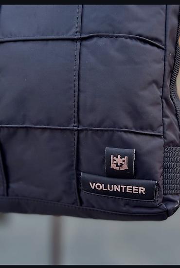 военные мешки: Сумка через плечо VOLUNTEER, черная - Формат: компактная вертикальная — 2