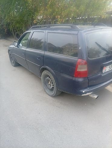 byd e2 2024: Opel Astra: 1999 г., Механика, Универсал — 1