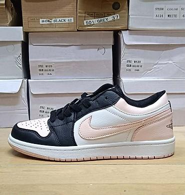 esprit beograd: Nike Force
OGRANIČENE KOLIČINE
3500din
36 do 41
PS✨ — 1