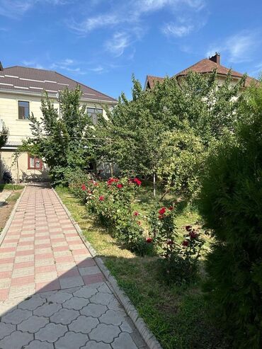 Долгосрочная аренда квартир: 280 м², 8 комнат, Утепленный