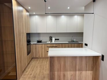 Долгосрочная аренда квартир: 3 комнаты, Собственник, С мебелью полностью — 5