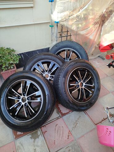 Disk təkərlər: İşlənmiş Disk təkər Hyundai 195 / 60 / R 16, 5 Boltlu