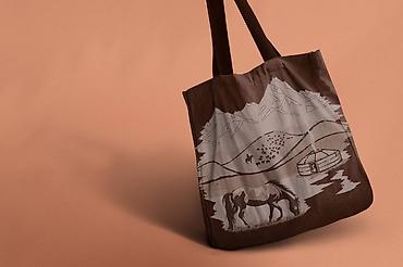 Графические дизайнеры: Графический дизайнер — 10