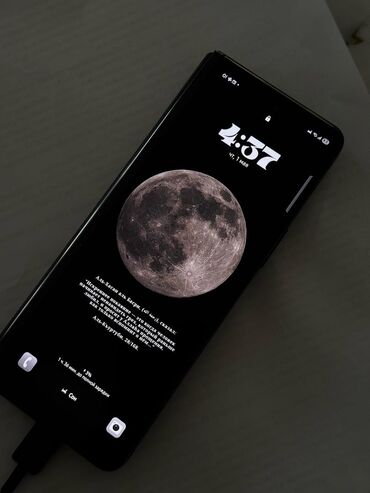 раскладушка телефоны: Samsung Galaxy Z Fold 3, Колдонулган, 256 ГБ, түсү - Кара, 1 SIM