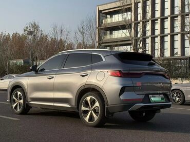 BYD: BYD Song Plus: 2022 г., 1.5 л, Автомат, Гибрид, Кроссовер — 3