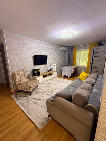 Продажа квартир: 3 комнаты, 57 м², Хрущевка, 1 этаж, Евроремонт