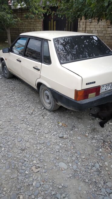 Yağlar və avtokimyəvi maddələr: VAZ (LADA) 21099: 1.6 l | 1994 il Sedan