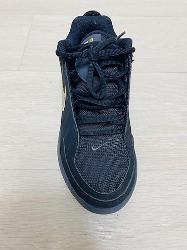 туфли с коброй: Кроссовки Nike LeBron Witness 9 (Покупали в Штатах) - Размер: US 6 / — 2